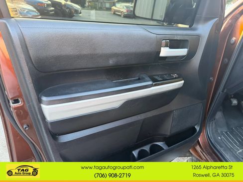 Used 2017 Toyota Tundra SR5 w/ SR5 Upgrade Package RWD image 9