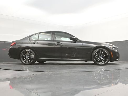 Used 2020 BMW 330i Sedan w/ M Sport Package RWD image 47