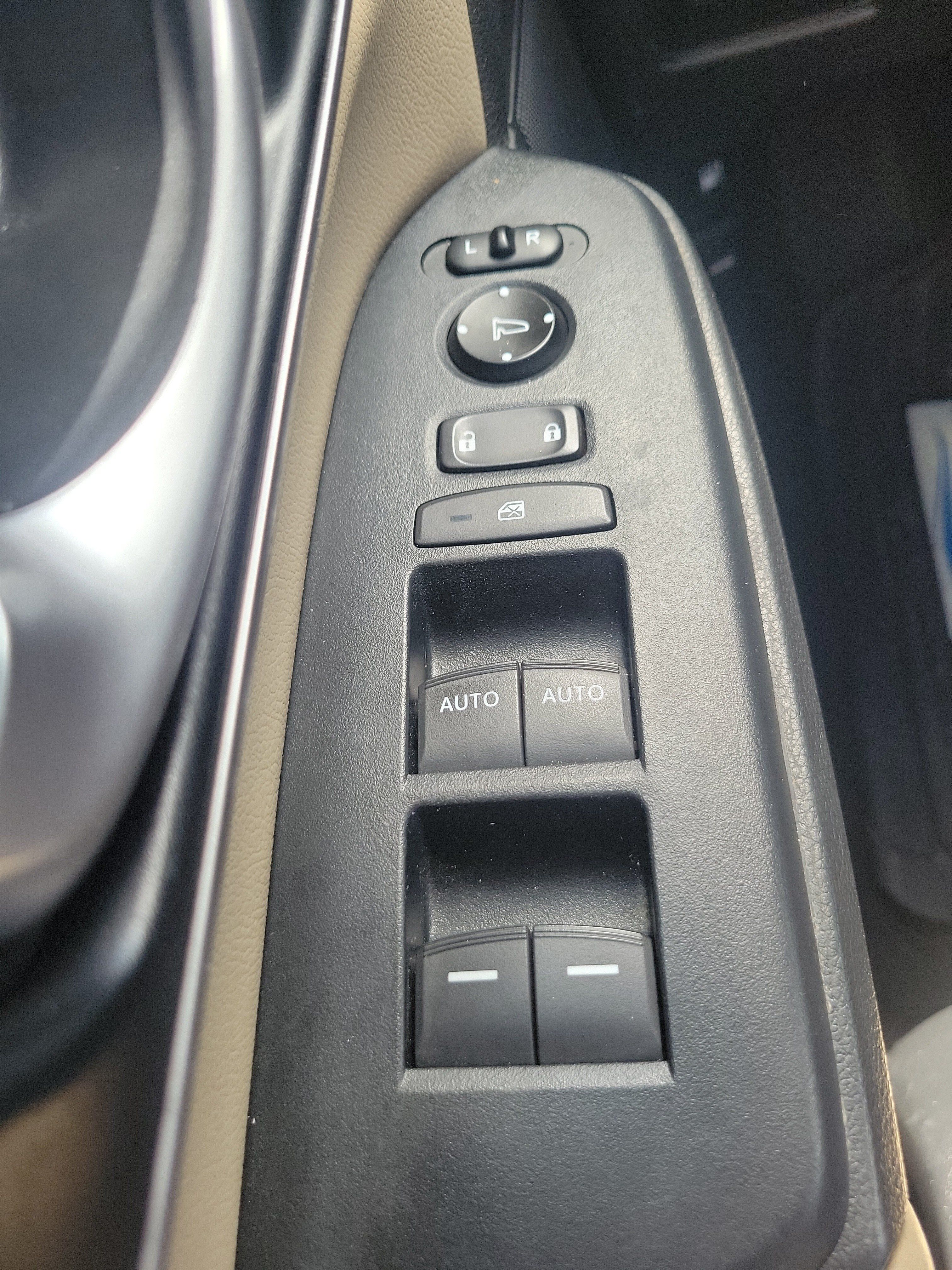 Used 2019 Honda CR-V EX-L image 24