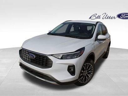 New 2025 Ford Escape SE