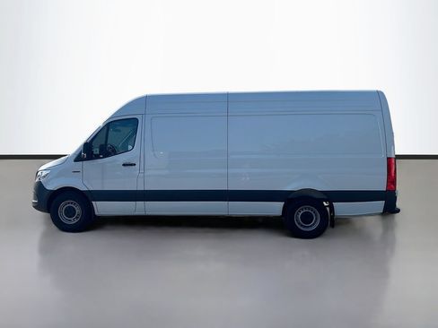 New 2025 Mercedes-Benz eSprinter 170 Cargo image 6