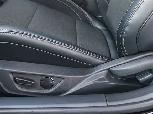 New 2025 Ford Mustang Coupe image 19