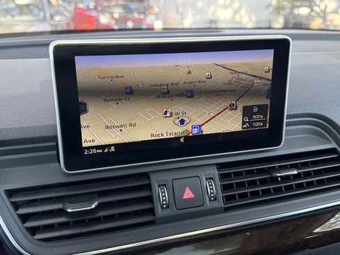 Used 2019 Audi Q5 Prestige image 21