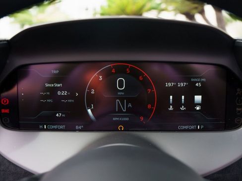 New 2026 McLaren 750S Spider image 25