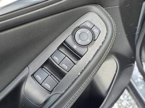 Used 2023 Buick Encore GX Preferred w/ Cold Weather Comfort Package image 9