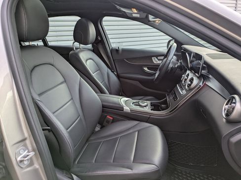 Used 2020 Mercedes-Benz C 300 4MATIC Sedan image 30