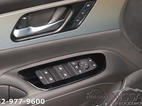 New 2026 Nissan Murano Platinum AWD/4WD image 12