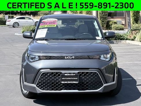 Certified 2025 Kia Soul LX w/ LX Technology Package FWD image 3