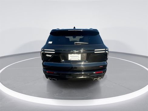 Used 2025 Chevrolet Traverse RS w/ LPO, Floor Liner Package image 7