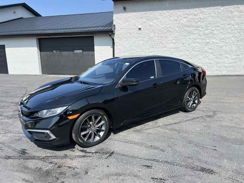 Used 2020 Honda Civic LX image 2