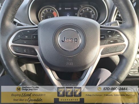 Used 2019 Jeep Cherokee High Altitude image 15
