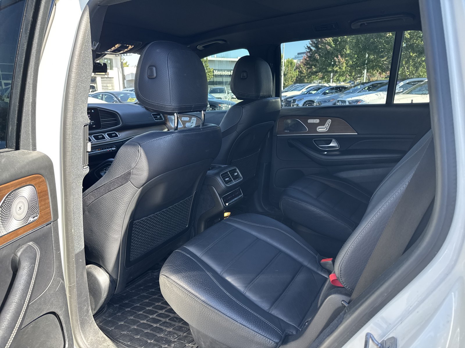 Used 2021 Mercedes-Benz GLS 580 4MATIC image 16