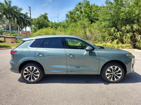 New 2026 Audi Q3 quattro 2.0T AWD/4WD image 3