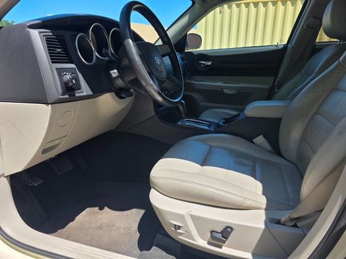 Used 2005 Dodge Magnum R/T w/ Convenience Group II RWD image 11