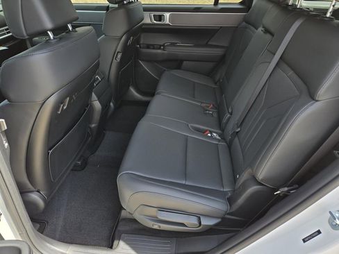 New 2026 Hyundai Santa Fe SEL w/ Tow & Go Package FWD image 23
