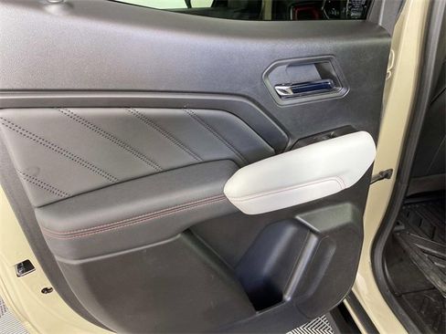 Used 2024 GMC Canyon AT4X image 25