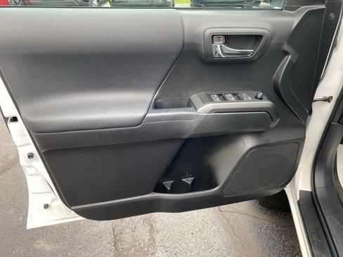 Used 2023 Toyota Tacoma TRD Sport image 20