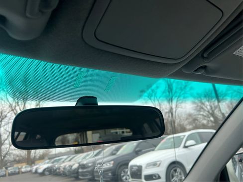 Used 2004 Toyota Highlander 4WD V6 image 17