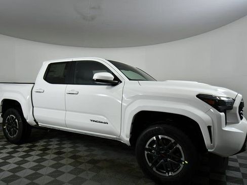 New 2026 Toyota Tacoma TRD Sport AWD/4WD image 9