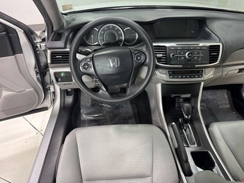Used 2014 Honda Accord LX image 12