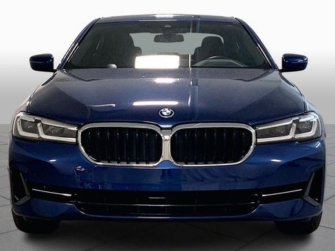 Certified 2023 BMW 530e xDrive w/ Premium Package image 3