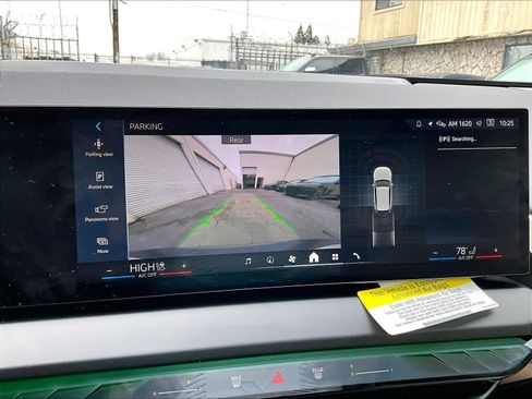 Used 2025 BMW X3 xDrive30i w/ Convenience Package image 23