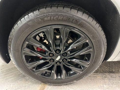 Used 2024 Cadillac XT6 Sport w/ LPO, Onyx Lite Package image 38