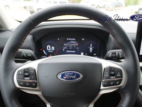 Used 2026 Ford Explorer Active w/ Active Comfort Package image 24