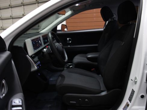 Used 2024 Hyundai Ioniq 5 SEL image 20