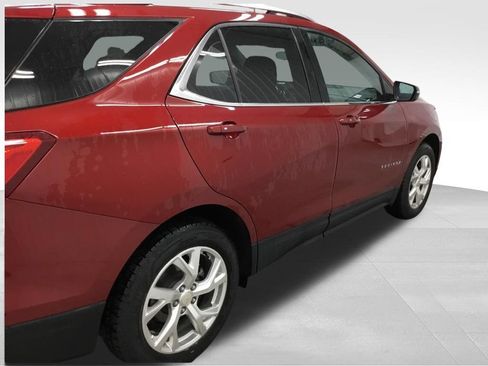 Used 2019 Chevrolet Equinox LT FWD image 29