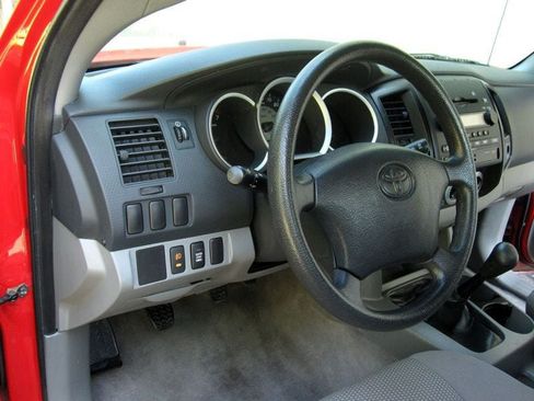 Used 2006 Toyota Tacoma 4x4 Regular Cab w/ Standard Pkg #1 image 20