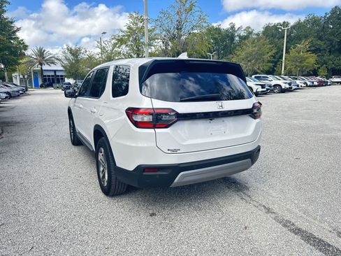Used 2024 Honda Pilot EX-L image 4