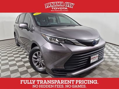 Used 2021 Toyota Sienna LE