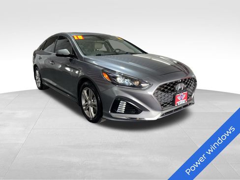 Used 2018 Hyundai Sonata Limited FWD image 3