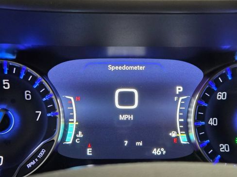 New 2026 Chrysler Pacifica Select FWD image 22