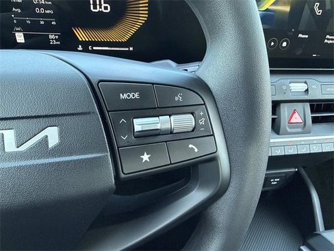 New 2026 Kia K4 LXS image 22