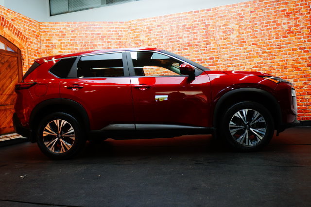 Certified 2023 Nissan Rogue SV AWD/4WD image 5