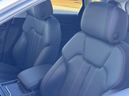 Used 2024 Audi Q5 2.0T Prestige image 20