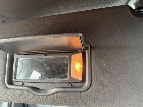 Used 2012 Ford Explorer XLT image 38