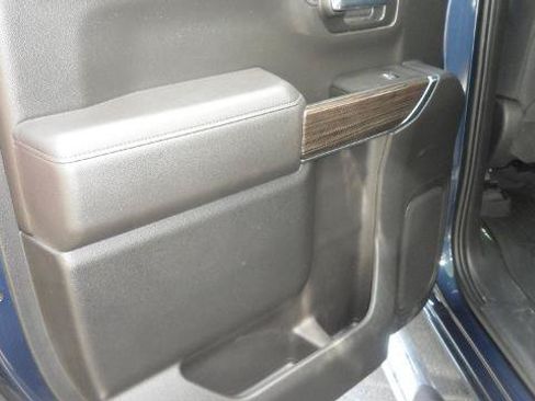 Used 2021 Chevrolet Silverado 1500 RST AWD/4WD image 10