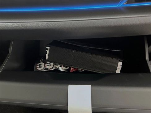 New 2026 Toyota Prius Plug-In Hybrid image 32