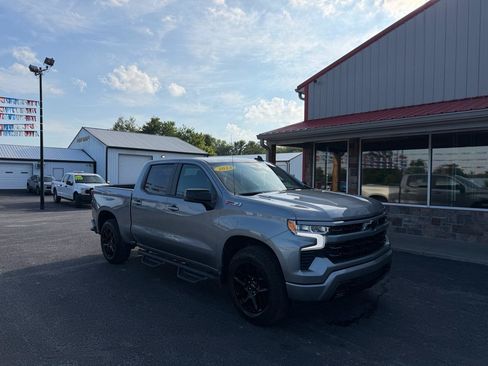 Used 2024 Chevrolet Silverado 1500 RST AWD/4WD image 1