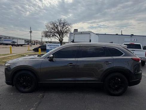 Used 2016 MAZDA CX-9 Touring FWD image 2