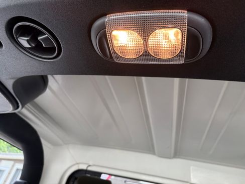 Used 2017 Jeep Wrangler Sahara AWD/4WD image 45