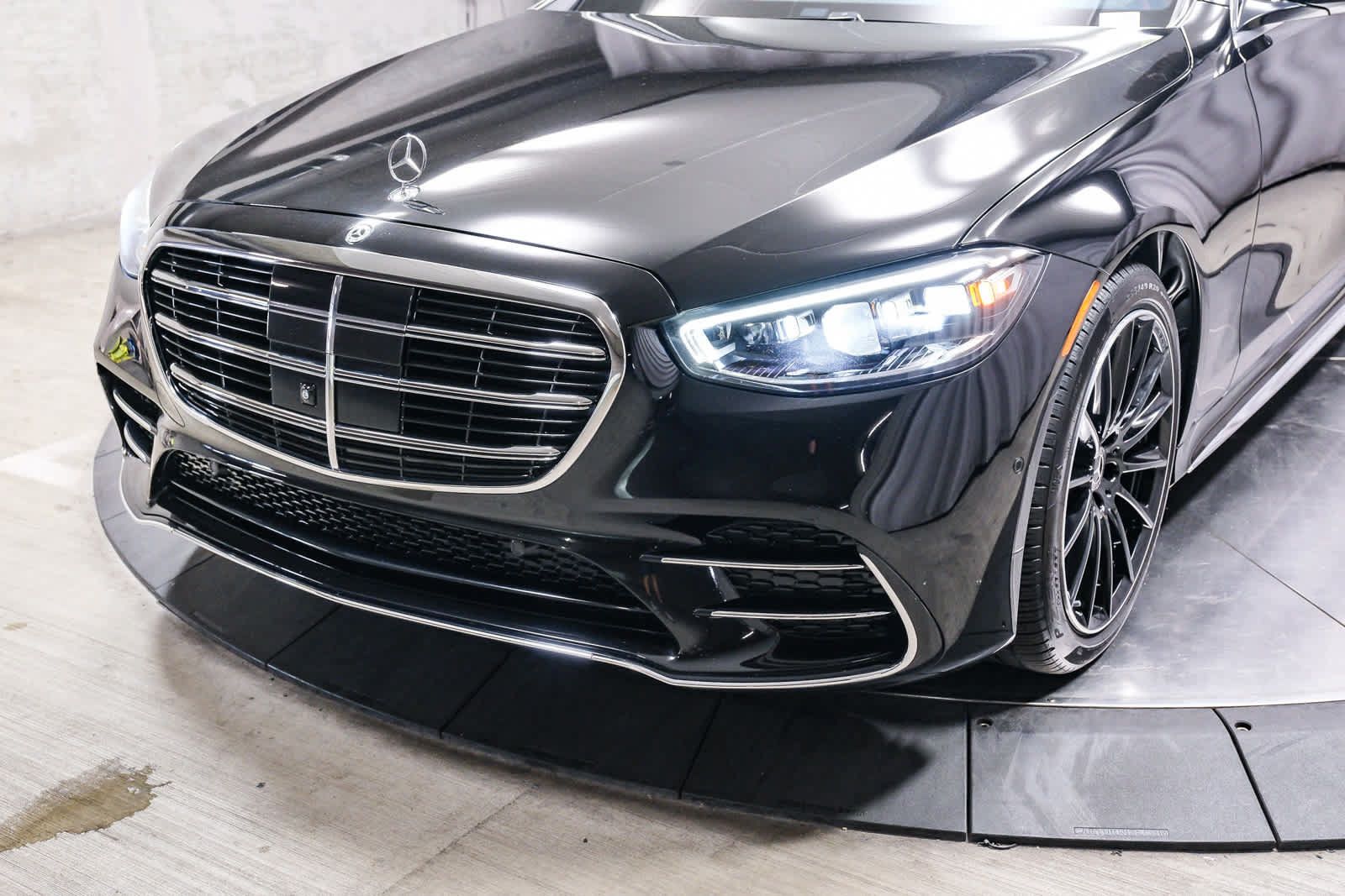 Used 2026 Mercedes-Benz S 580 4MATIC Sedan image 11