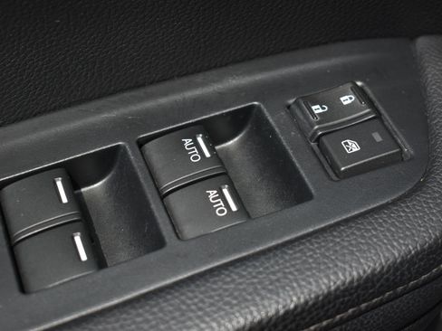 Used 2021 Honda Pilot Special Edition image 13
