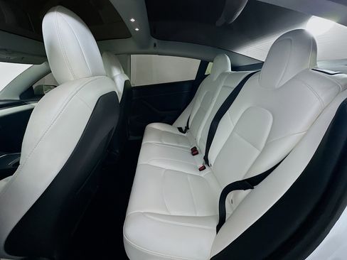 Used 2022 Tesla Model 3 Long Range image 27