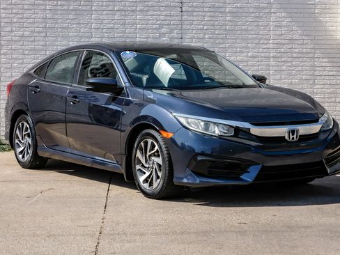 Used 2016 Honda Civic EX image 6