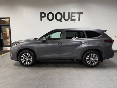 Used 2024 Toyota Highlander XLE