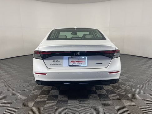 New 2025 Honda Accord EX-L image 4